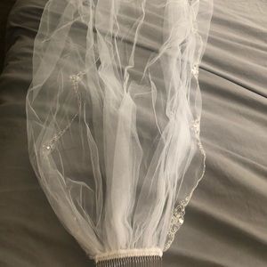 Floor length veil